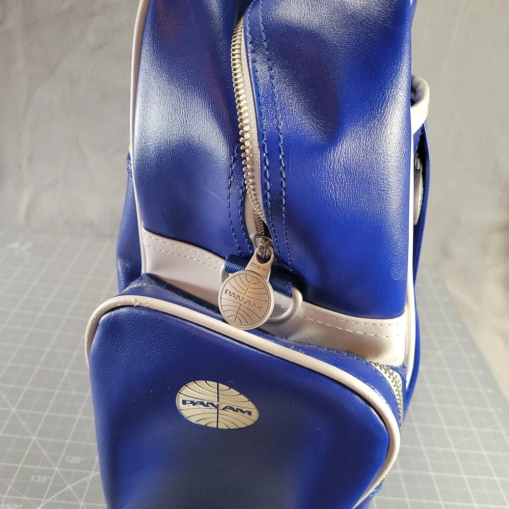 PAN AM Pan American World Airways Blue Travel Flight Bag NOS Licensed Shoulder